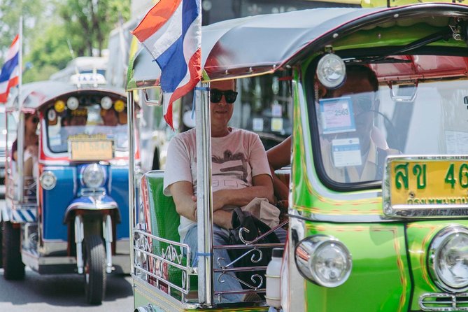 Bangkok Electric Tuk Tuk: Thonburi, Wang Lang & Food Tour - Wang Lang Market: the food heart of the afternoon