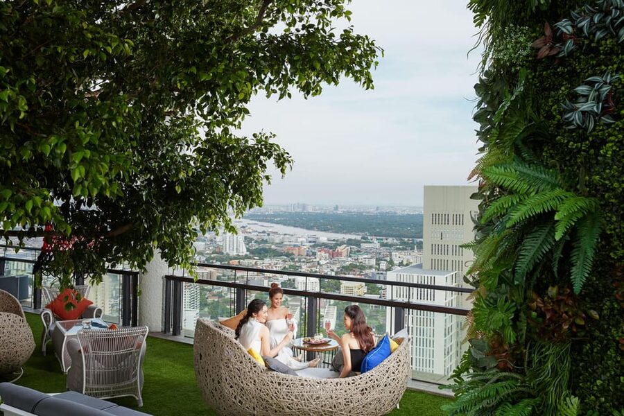 Bangkok: Enjoy Fine Thai Food with Panoramic Rooftop Views - Finding the rooftop inside the hotel