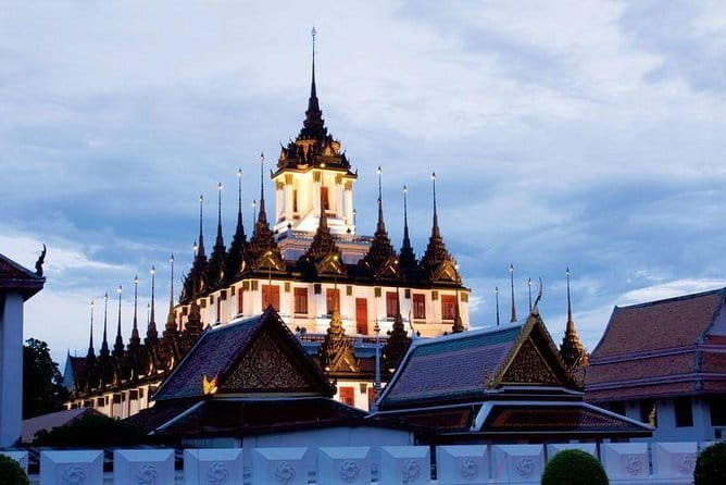 Bangkok Evening Food Tour by Tuktuk - Mahanak Market and everyday food culture