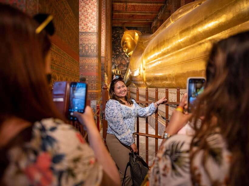 Bangkok: Evening Tour with Wat Arun, Wat Pho & Tuk Tuk Ride - Why an evening is the smart time for these Bangkok temples