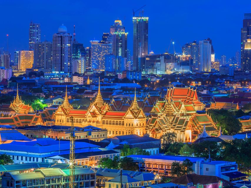Bangkok: Evening Tour with Wat Arun, Wat Pho & Tuk Tuk Ride - Crossing the Chao Phraya to Wat Arun