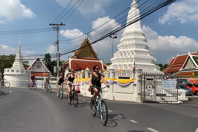 Bangkok Experiences Bike Tours-Backstreets and Hidden Gems - Talad Phlu brings food and local life into view