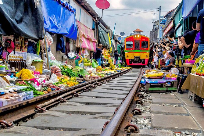 Bangkok: Floating Market and Train Market Experience - Key points to know before booking