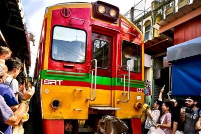 Bangkok: Floating Market and Train Market Experience