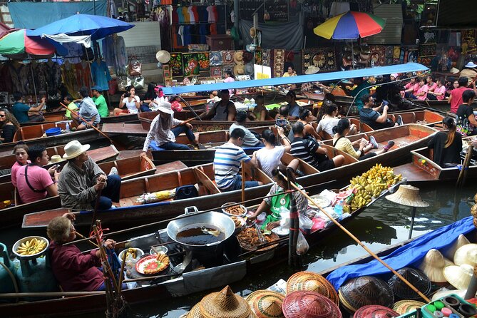 Bangkok: Floating Market and Train Tour with Guide in Spanish and English - Is $25.75 good value?