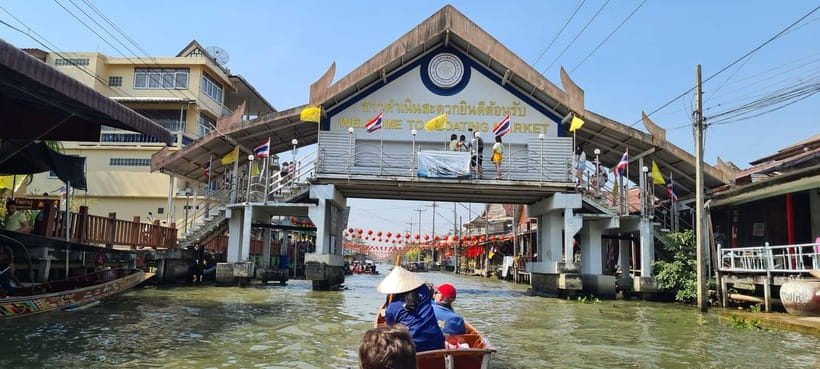 Bangkok: Floating Market & Maeklong Markets Private Transfer - Leaving Bangkok for Mae Klong