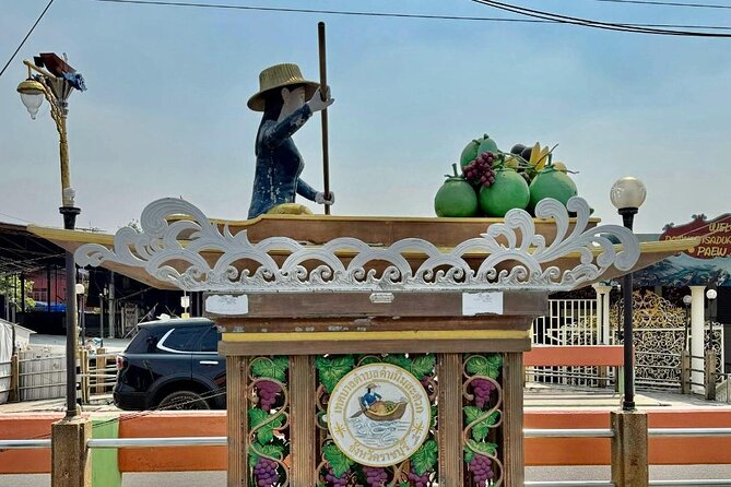 Bangkok: Floating Market & Train Market with Train/Boat ride - Is $25.42 good value?
