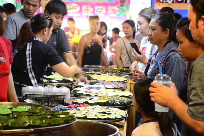 Bangkok Floating Markets and Boat Tour - The orchid farm and the quieter side of Bangkok