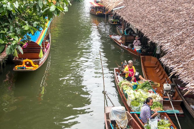 Bangkok Floating Markets and Boat Tour - Starting at Wat Saphan and learning Buddhist customs