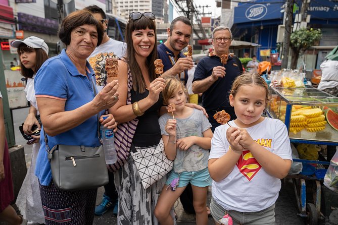 Bangkok Food Tour of Bang Rak with Local Guide - Starting with Bang Rak Bazaar and street drinks