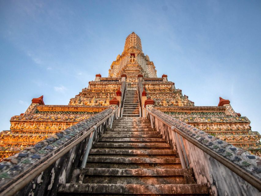 Bangkok: Grand Palace and Wat Arun Guided Walking Tour - Heat, walking, and crowds