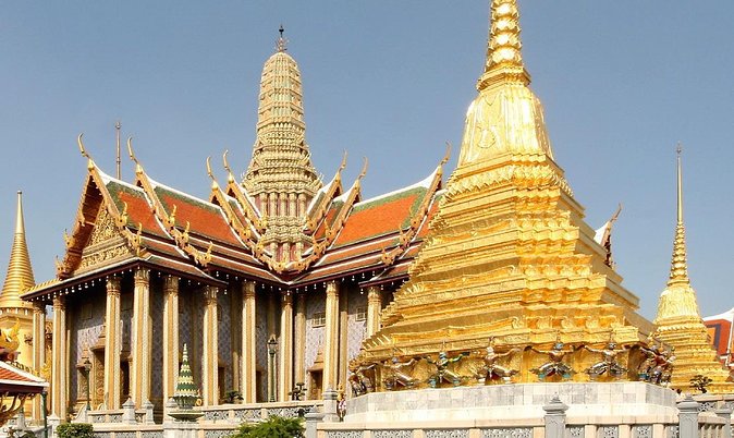 Bangkok Grand Palace Tour with Convenient Hotel Transfer - Hotel pickup and the Bangkok traffic factor