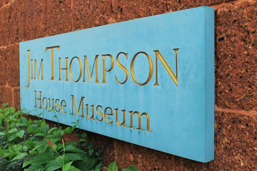 Bangkok: Jim Thompson House and Baan Krua Community Tour - Meeting the last silk-making family