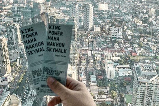 Bangkok King Power MahaNakhon SkyWalk Admission Ticket - Crowds, comfort, and the glass-floor question
