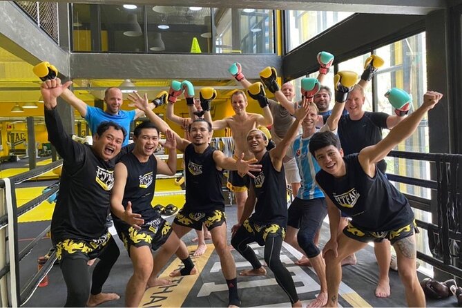 Bangkok:Learn 1-1 Muay Thai + Free Muaythai Shorts & Hotel Pickup - What the FITFAC lesson is really like