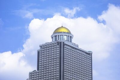 Bangkok: Lebua Rooftop Bar Reservation & Round-Trip Transfer