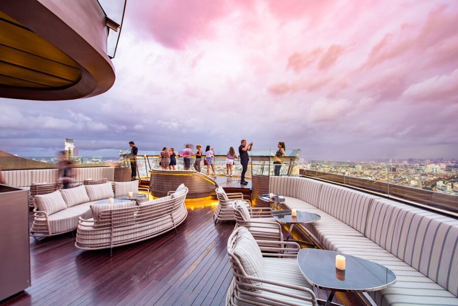 Bangkok: Lebua Rooftop Bar Reservation & Round-Trip Transfer - What the $41 price really covers