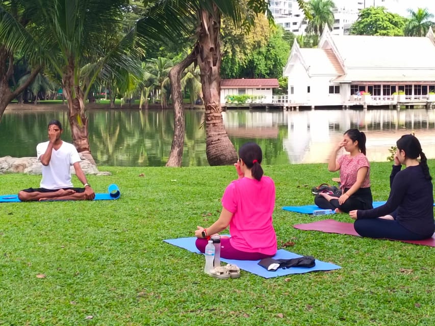 Bangkok: Lumpini Park Yoga Experience - Aek’s careful, personal approach