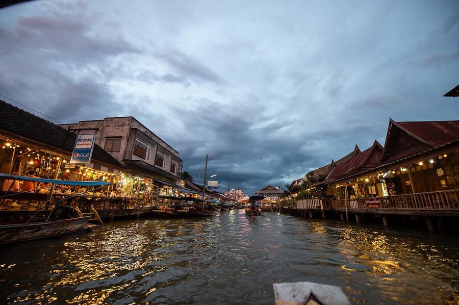 Bangkok: Maeklong Railway Market and Amphawa Floating Market - The train track becomes a market aisle