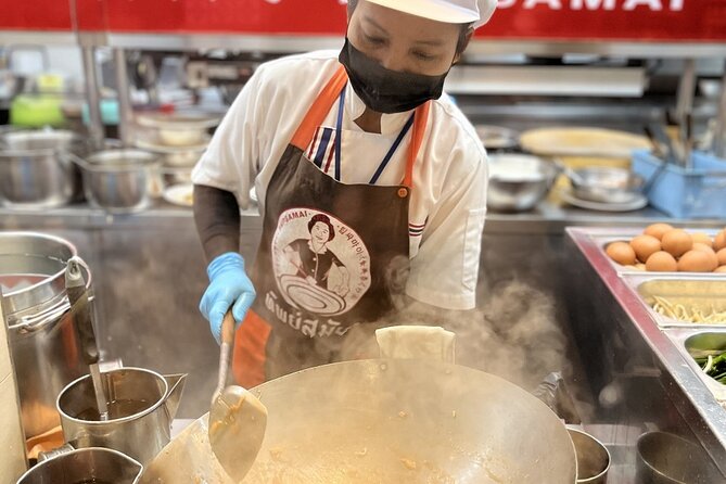 Bangkok Michelin Food Tour (3 Stops, 8 tastings) - Why the Michelin Guide matters here