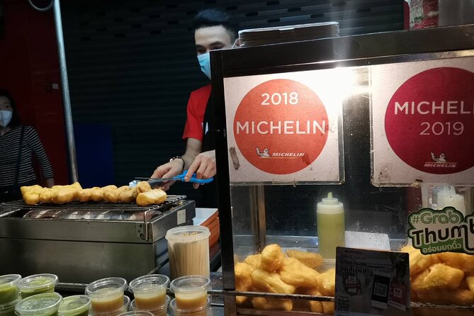 Bangkok: Michelin Guide Street Food Tour by Tuk Tuk - The optional Jay Fai stop
