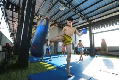 Bangkok: Muay Thai Boxing Class for Beginners