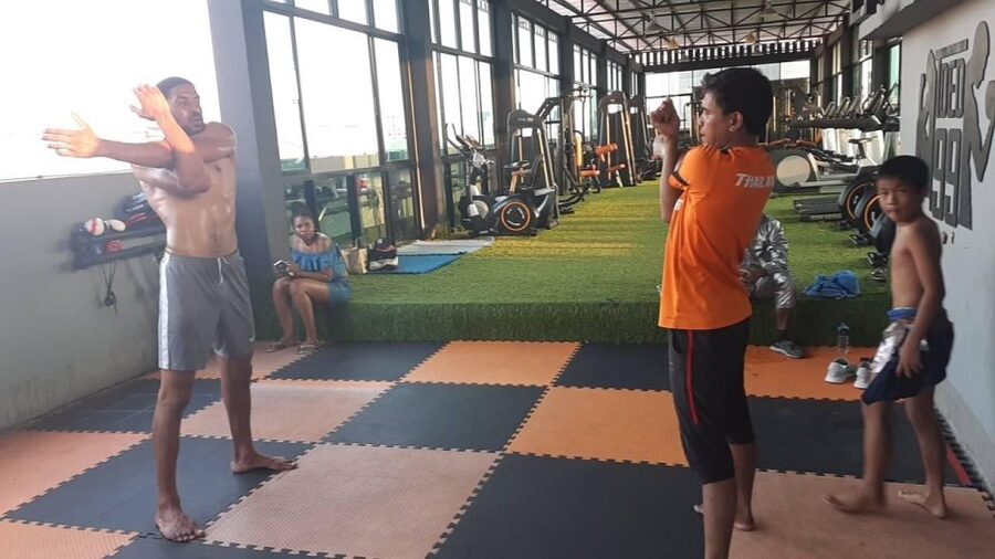 Bangkok: Muay Thai Boxing Class for Beginners - Who should book this Muay Thai class?
