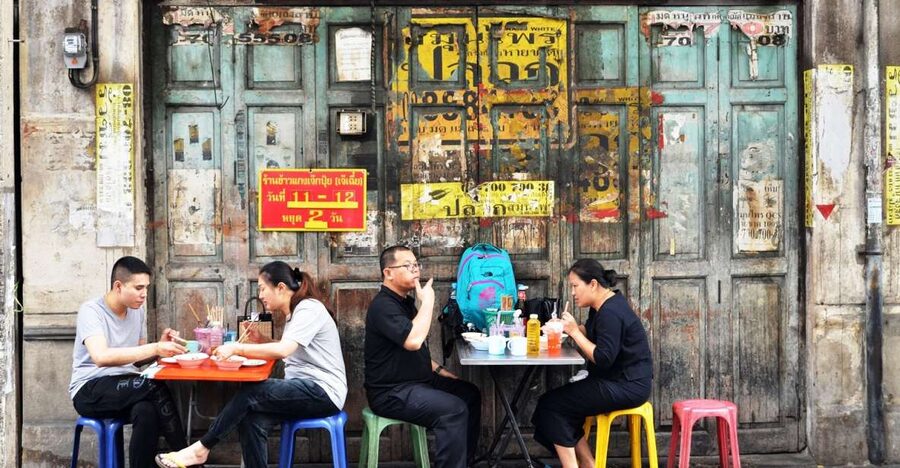 Bangkok: Must things to see in China town, Small group - Starting at MRT Hua Lamphong