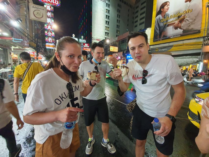 Bangkok: Must things to see in China town, Small group - Food stops that make the $41 price useful
