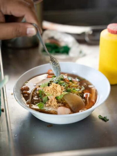 Bangkok: Must-Try Hidden Bike & Food Experience