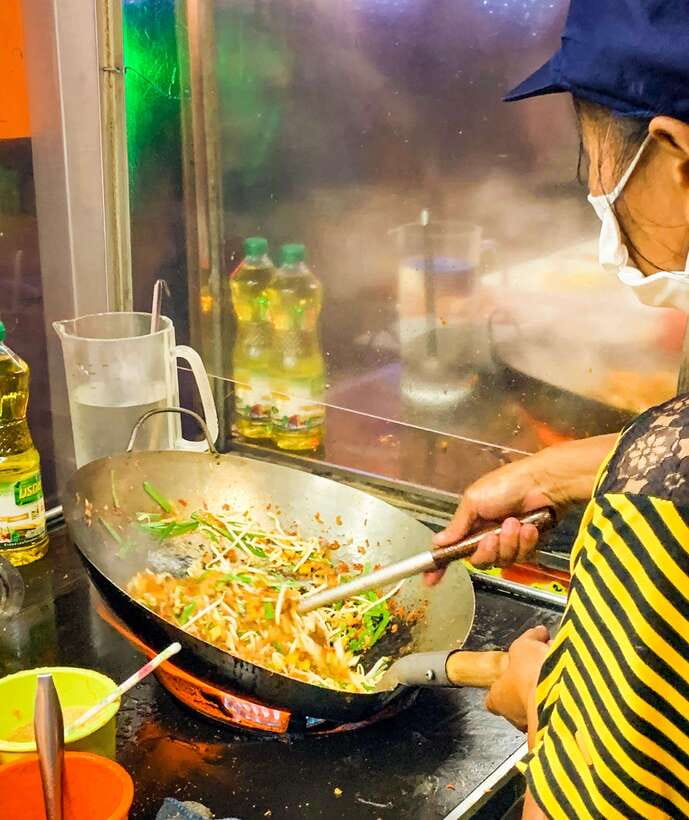 Bangkok: Must-Try Hidden Bike & Food Experience - How hard is the cycling?