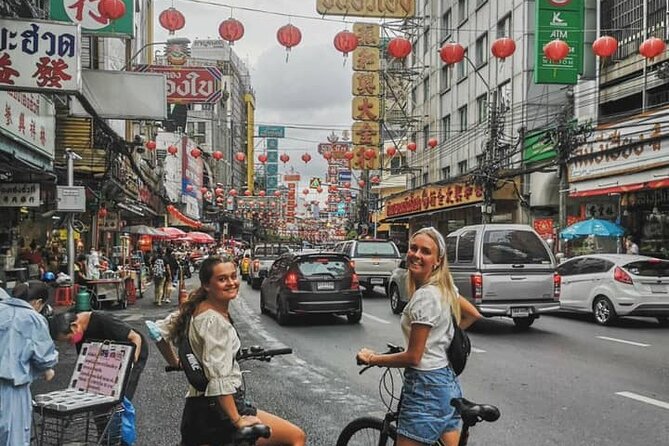 Bangkok Night Bike Tour -Hotel-pickup & Dinner - Why cycling changes Bangkok after sunset