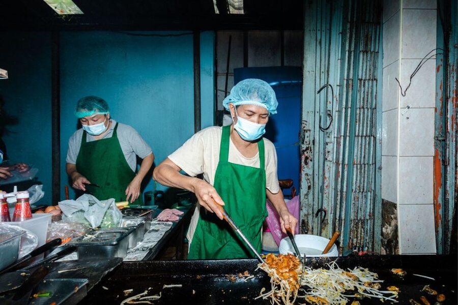 Bangkok: Old Siam Food Tour with 15+ Tastings - Why this Bangkok food tour feels different