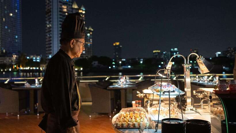Bangkok: Opulence Luxury Dinner Cruise with Hotel Transfer - Why a night on the Chao Phraya works