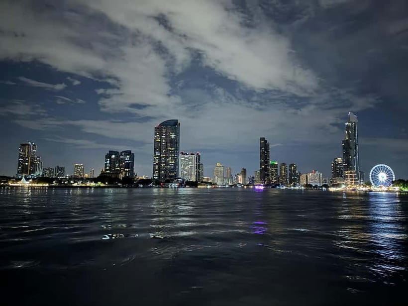 Bangkok: Opulence Luxury River Dinner Cruise - The rooftop is worth trying