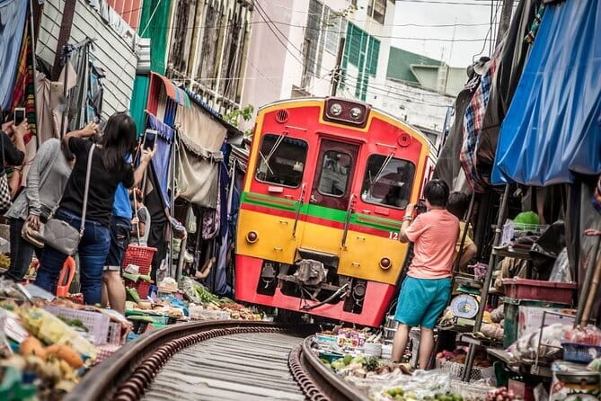 Bangkok Private and Custom Local Guide Tour - What the $149.91 price really covers