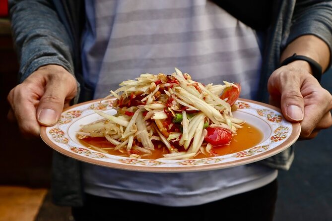 Bangkok Private Walking Food Tour with 10+ Tastings in Chinatown - Monday has a different food route