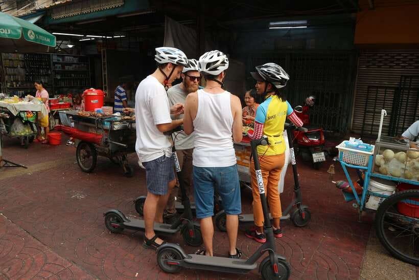 Bangkok: Riverside E-Scooter Adventure with StreetFood Snack - Kudeejeen and Santa Cruz Church