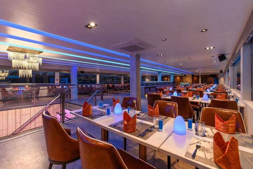 Bangkok: Royal Princess River Dinner Cruise with Live Music - Who gets the best value from this cruise?