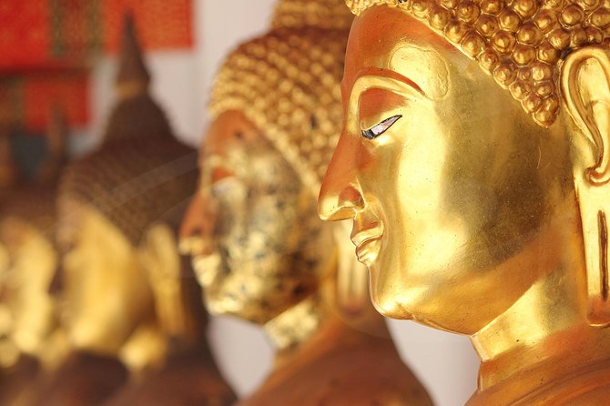 Bangkok Royal Road - Top 3 Major Monuments (Grand Palace, Wat Pho, Wat arun) - What the guide adds, and where the experience varies