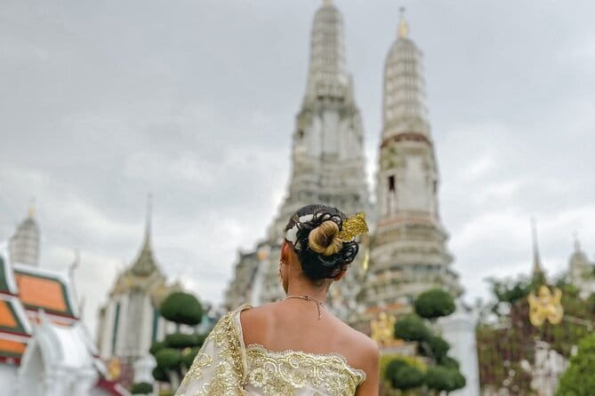 Bangkok's Best: City Highlights & Floating Market Private Tour - Damnoen Saduak Floating Market by longtail boat