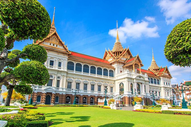 Bangkok's Grand Palace Complex and Wat Phra Kaew Tour - Dress rules and the small details that matter