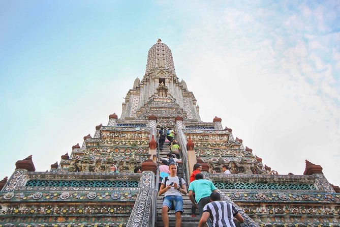 Bangkok’s Three Iconic Temples: Wat Traimit, Wat Pho & Wat Arun - Is the $132.83 price good value?