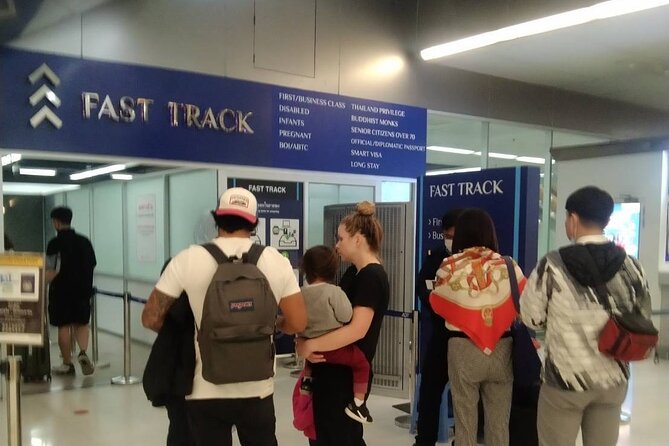 Bangkok Suvarnabhumi Airport VIP Fast-Track Lane Service - Arrival, from aircraft exit to the public hall