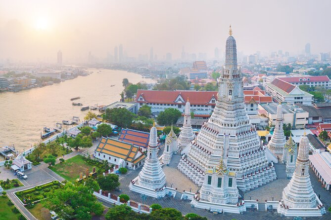 Bangkok: The Grand Palace, Wat Pho, and Wat Arun Walking Tour - Who should book this morning tour?