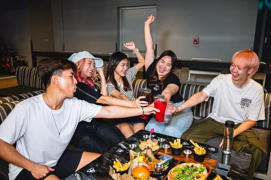 Bangkok: Topgolf Megacity Packages - Practical rules and what to wear
