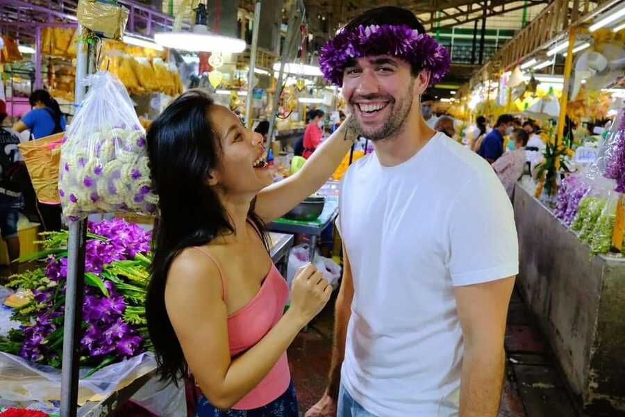 Bangkok: Tuk Tuk Adventure Chinatown Michelin Food & Temples - Pak Khlong Talat, Bangkok’s flower market