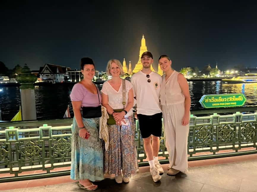 Bangkok: Tuk Tuk Adventure Chinatown Michelin Food & Temples - Riverside temples at night