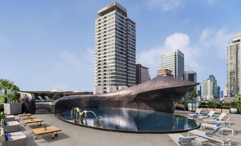 Bangkok: W Hotel Pool & Gym Experience - WET pool: good for cooling off, not serious laps