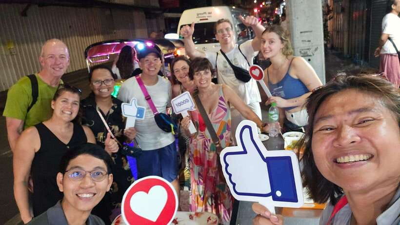 Bangkok Walking Tour : Mouthwatering Journey Food Tour - Chinatown’s Thai and Chinese story